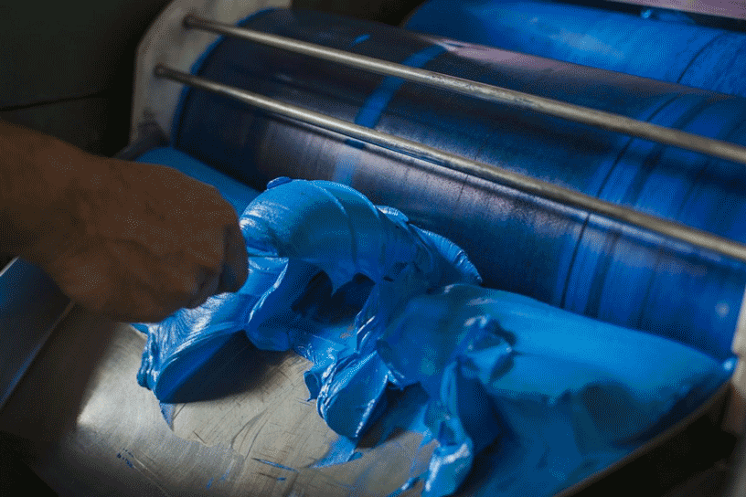 Oil Paint History and Contemporary Popularity