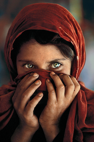 Between Destruction and Breathtaking Beauty: Steve McCurry's “Afghanistan”